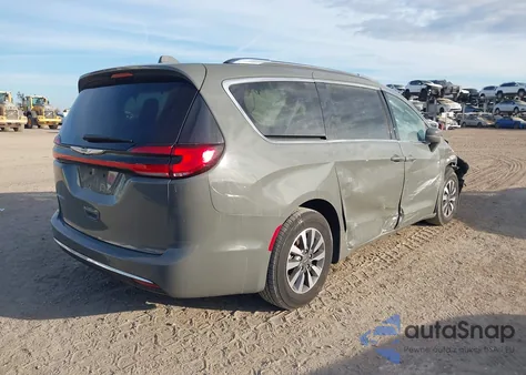 2021 Chrysler Pacifica Touring L z USA, uszkodzony, nr VIN 2C4RC1BG1MR524106